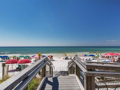Destin Value Priced with Beach Views and Gulf.